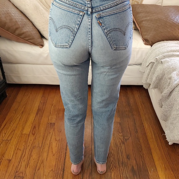 levis 912